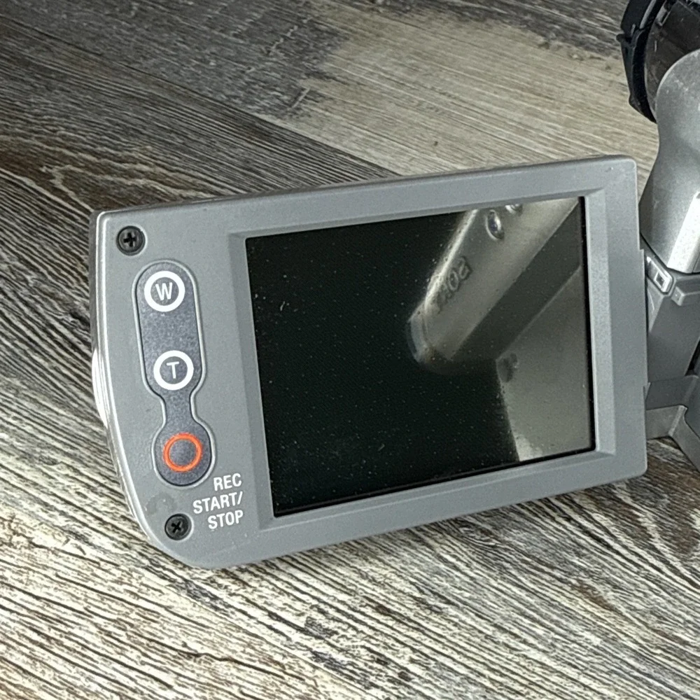 Sony Handycam DCR-HC26 Digital Video Camera Rec. 20X Zoom Untested No Battery